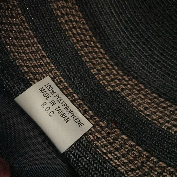 Lampshade Hat - Picture 9 of 10